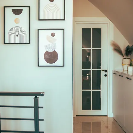 Jasmin 8 2+1 New! 阿拉尼亚